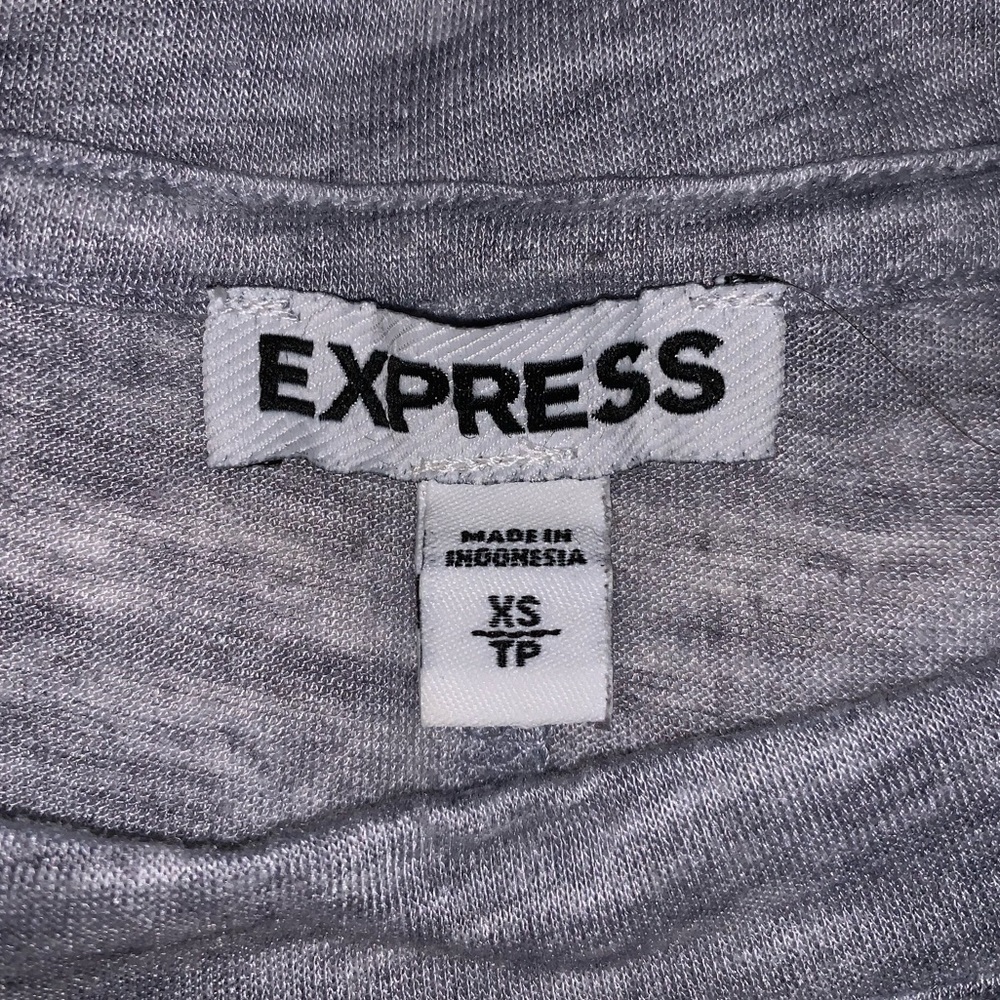 Express Top - Picture 4 of 4